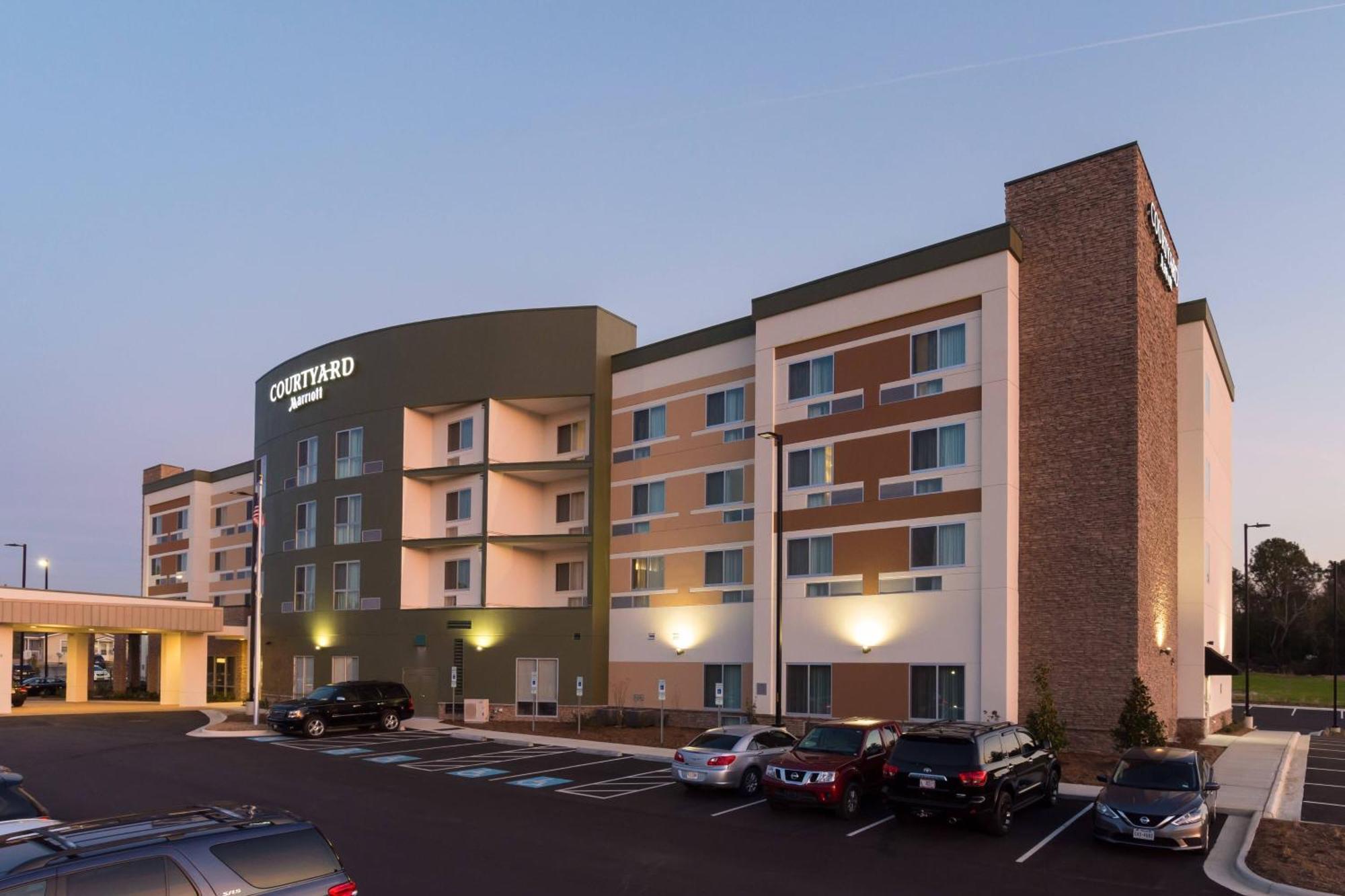 Courtyard By Marriott Fayetteville Fort Liberty - Spring Lake Zewnętrze zdjęcie