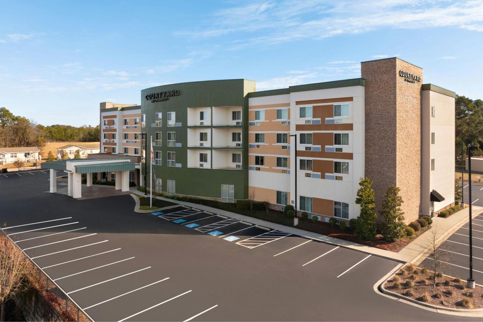 Courtyard By Marriott Fayetteville Fort Liberty - Spring Lake Zewnętrze zdjęcie