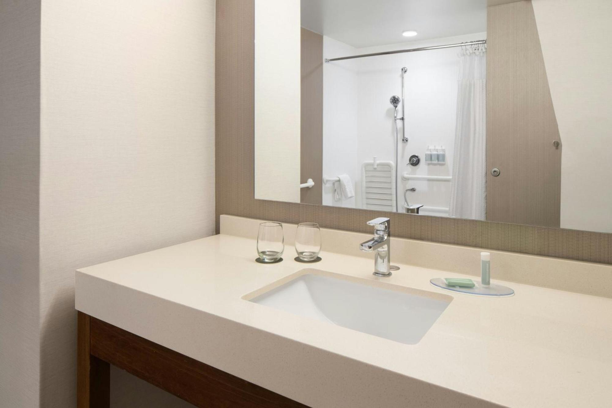 Courtyard By Marriott Fayetteville Fort Liberty - Spring Lake Zewnętrze zdjęcie